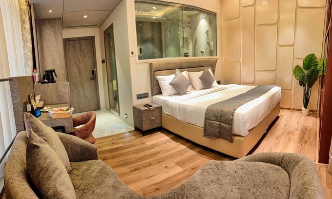 Andheri East Hotel | Maxxvalue Hotel MIDC