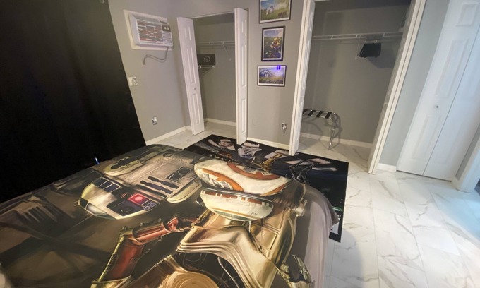 Paradise Lakes Condominio | May the Farce be with You R-2 in Paradise Lakes NUDIST Community for Adults 30+