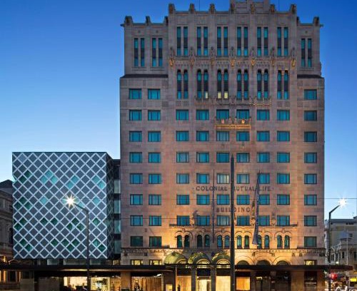 Adelaide Central Business District Hotel | Mayfair Hotel