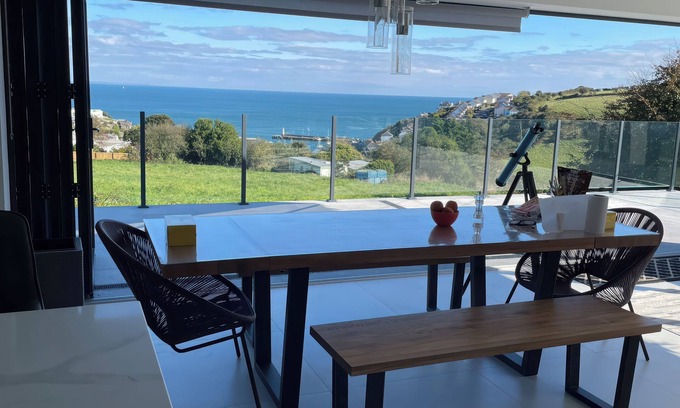 Mevagissey Casa | MAYFLOWER, pet friendly, luxury holiday cottage in Mevagissey