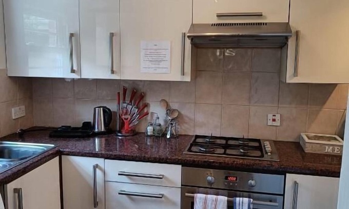 Cheltenham Apartamento | Mayville House Apartment