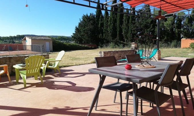 Cournonsec Casa | MAZET OF CHARACTER between vineyards and olive trees
