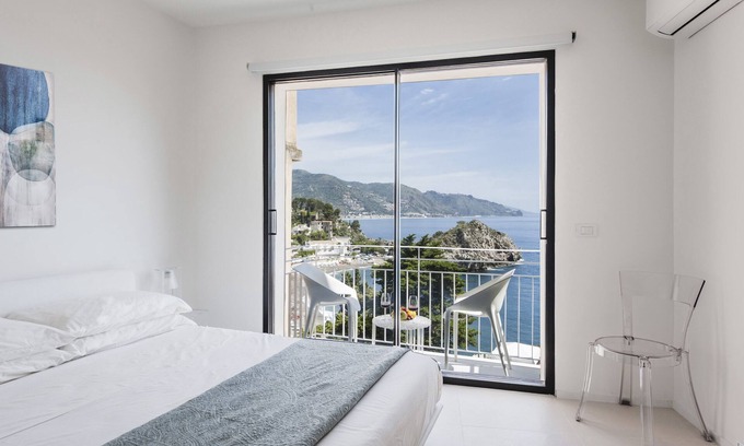 Mazzaro Apartamento | Mazzarò Retreat by Wonderful Italy