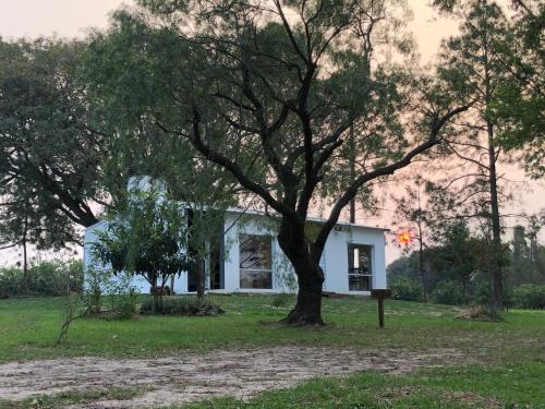 Entre Rios Otro | Mbaguarí, Refugio de río