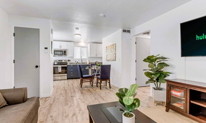 Sugar House Apartamento | McClelland by Cloud Dream Homes
