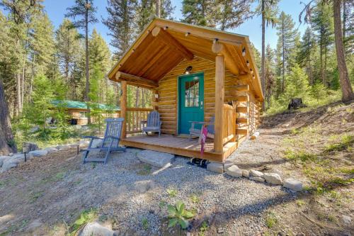 Marion Casa | McGregor Lake Access Cabin in Wooded Wilderness