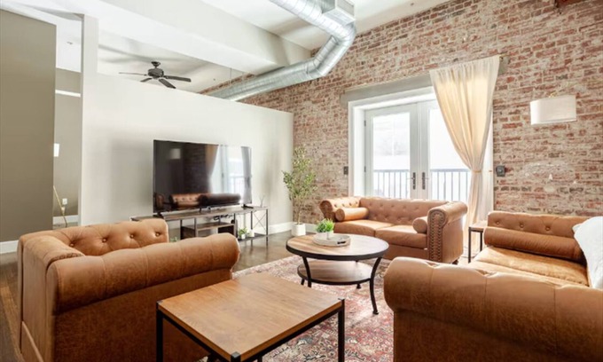 Mile Square Apartamento | McOuat Place 5B - Luxury 1 Bed Downtown Indy Apartment Prime Location