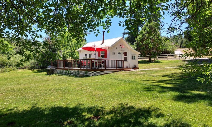 Apple Hill Casa | Apple Hill White House - Cabina del minero