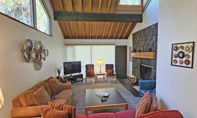 Sunriver Casa | Meadow House 21