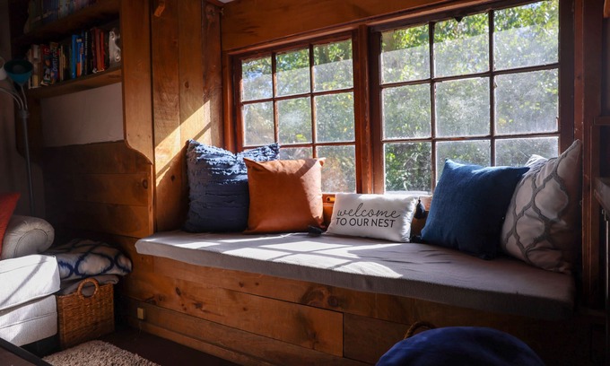 Manheim Cabaña | Meadow View Cottage