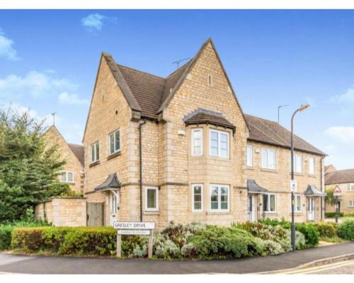 Stamford Casa | Meadow View