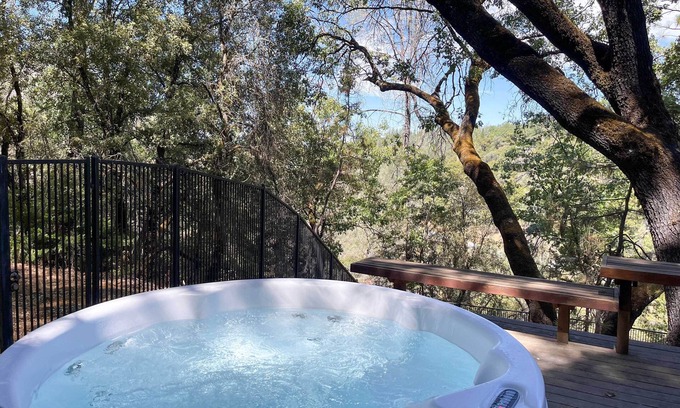 Auburn Cabaña | Meadow Vista Mountain Escape w/ River Views!