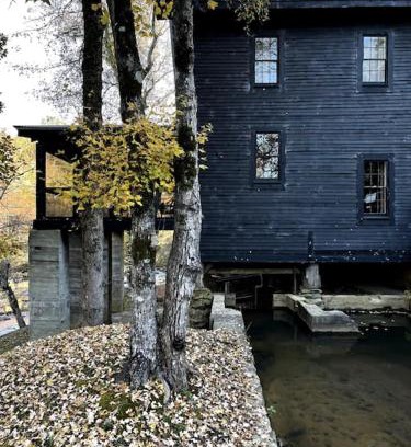 Lee County Casa | Meadows Mill House I