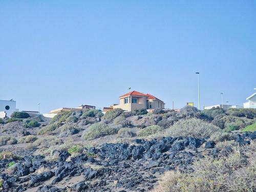 Arenas del Mar Apartamento | Medano Loft 5 Min walk Seaside Sunrise