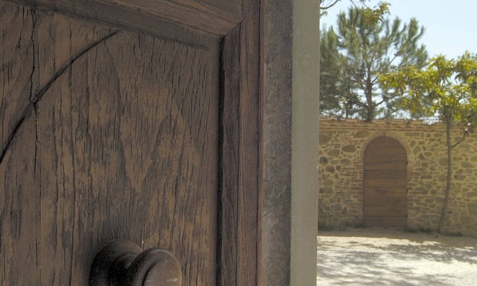 Vinci Casa | Medieval stone villa 17 bedrooms with pool in Vinci -Florence tophill position