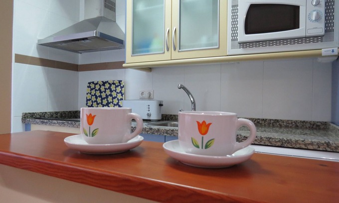 Ciudad Jardin Apartamento | Medina Azahara 31 Parking Gratis Climatizado