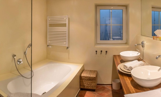Kressbronn Apartamento | Mediterranean Villa No: 2 with private whirlpool - 3 minutes to the beach