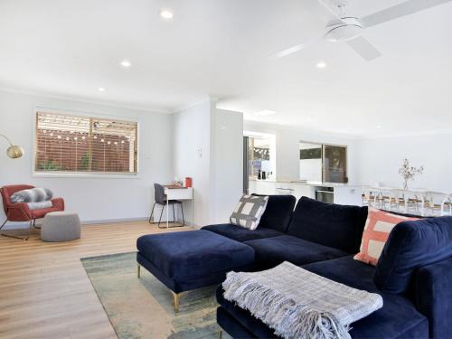Culburra Beach Casa | Meeseeks I Pet Friendly I 2 Mins Walk to Beach
