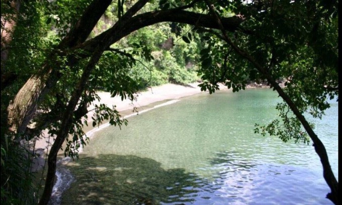 St. John Casa | Megan's Bay Cottages-Main House (Secluded beach)