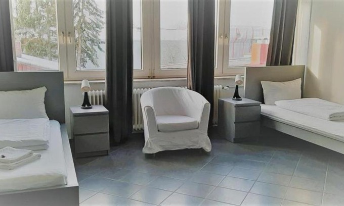 Bramfeld Apartamento | Mehrbett-Apartment 3 Citynah, einfache Ausstattung