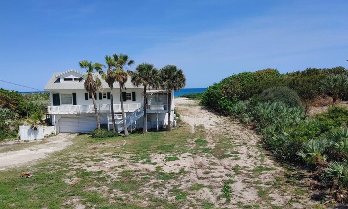 Melbourne Beach Casa | Melbourne Beach Ocean Front house on 1.2 acres