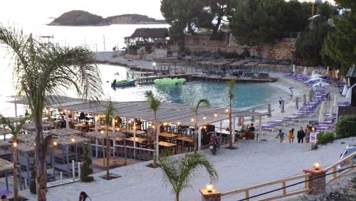 Ksamil Apartamento | Melina's Seaside Retreat