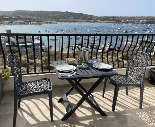 Għadira Apartamento | Mellieha Seafront Penthouse By Homely