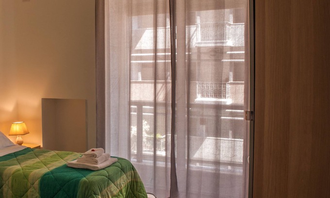 Bari City Centre Cama Y Desayuno | Melo Accommodations