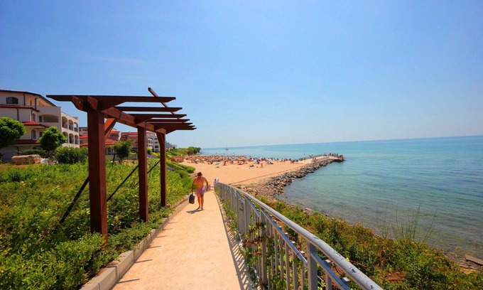 Yurta Apartamento | MENADA * Grand Hotel Sveti Vlas * Studio with sea view