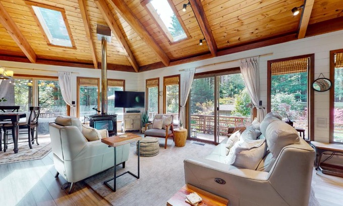 Mendocino Casa | Mendo Cupola