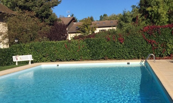 Menthon-Saint-Bernard Apartamento | MENTHON ST BERNARD, type 3, Résidence avec piscine,6 PERS