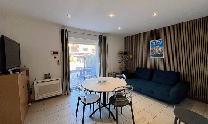 Palavas-les-Flots Apartamento | Appart'Hôtel Mer & Soleil : Apartment 4 pers, air conditioning, parking, terrace, 100m from the sea