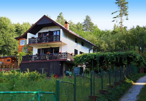 Visoko Villa | Merak Holiday Home