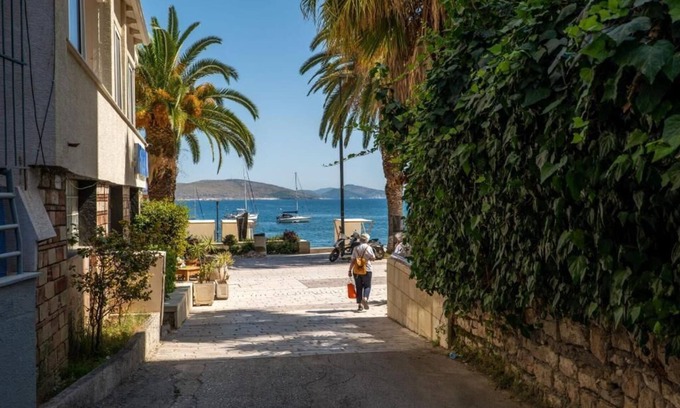 Qender Hotel | Meraki Hotel