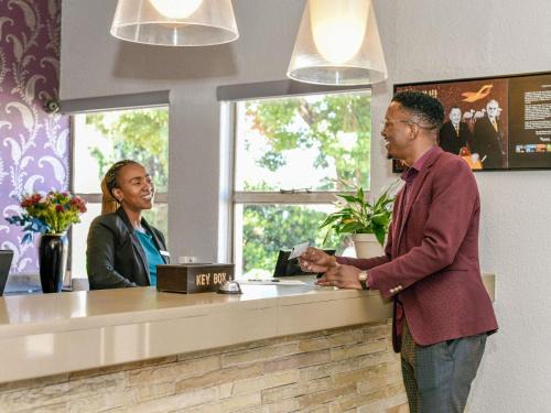 Bedfordview Hotel | Mercure Hotel Bedfordview