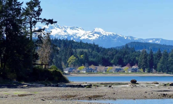 Regional District of Nanaimo Apartamento | Mermaid Cove - OceanFront - 1BDRM