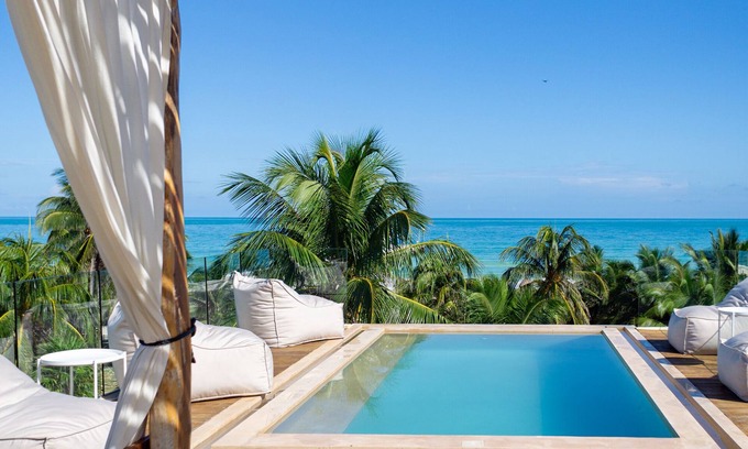 El Cuyo Hotel | Mero Mero Hotel