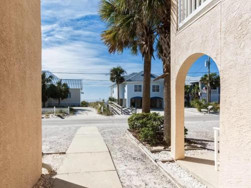 Biltmore Beach Apartamento | Merrimac Resort #32