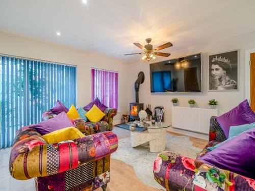 Street Casa | Merriman Lodge