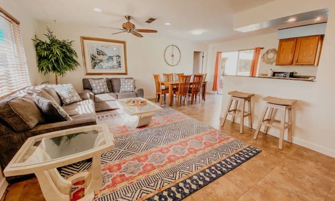 Merritt Island Casa | Merritt Island Getaway; PRIVATE POOL, ROCKET LAUNCHES, COCOA BEACH, KELLY PARK