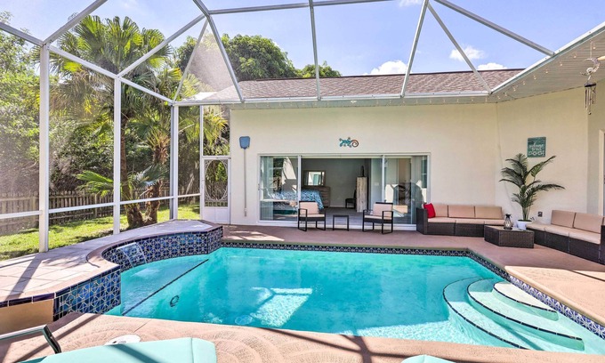 Merritt Island Casa | Merritt Island Home with Grill & Saltwater Pool