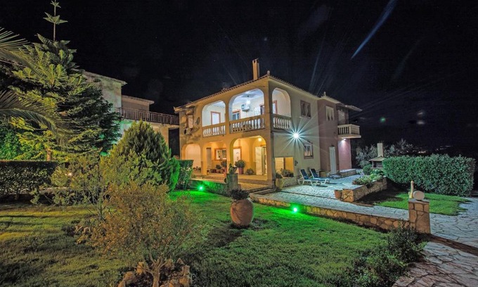 Agia Marina Apartamento | Mertoula House