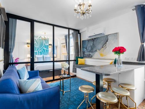 Champs-Elysees Apartamento | Merveil - Luxury Suite - Champs Elysees - Royale I