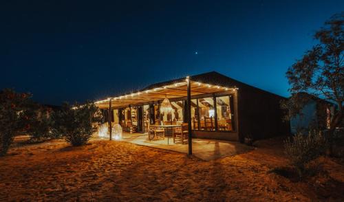 Taouz Otro | Merzouga Royal Camp