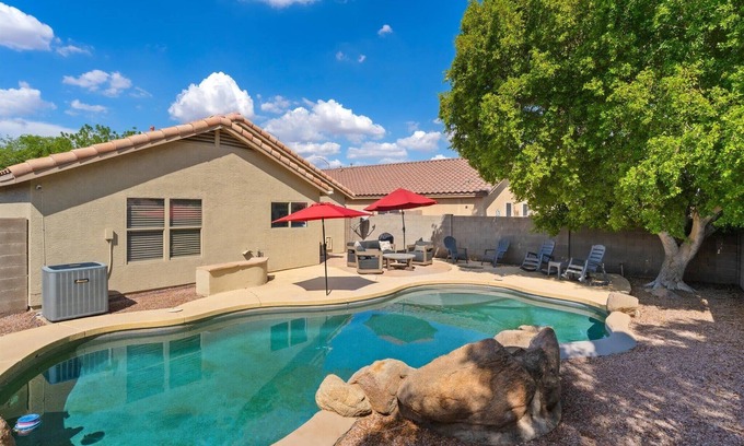 East Mesa Casa | Mesa Oasis Private Pool Fire Pit Sleeps 6