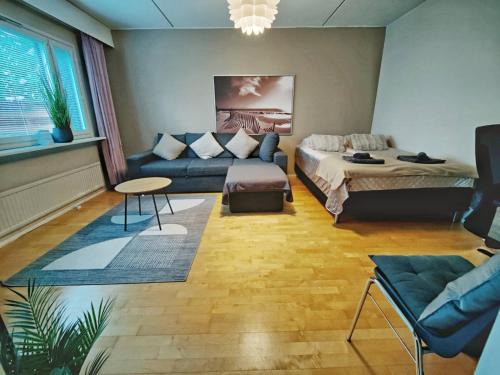Jyvaskyla Apartamento | Mesikämmen - Free parking & WiFi - Next to the forest - Rating 9,4