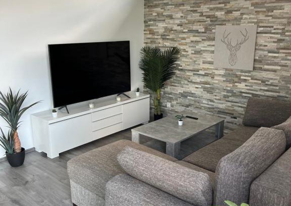 Lind Apartamento | Messewohnung/Ferienwohnung