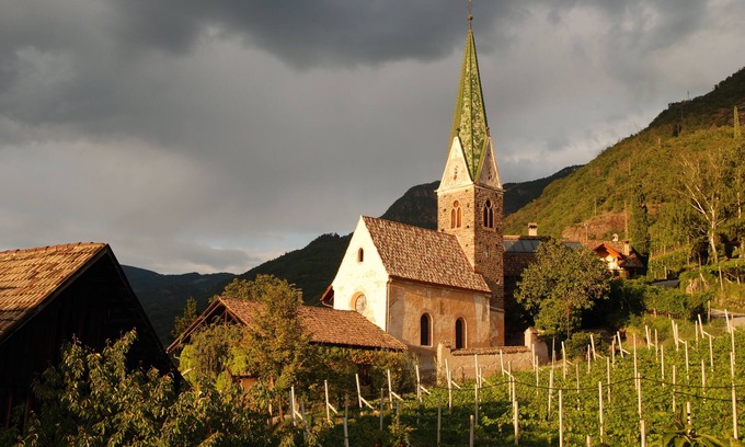 Centro - Piani - Rencio Apartamento | Bodega Messnerhof, decorada con mucho amor, en las afueras de Bolzano.