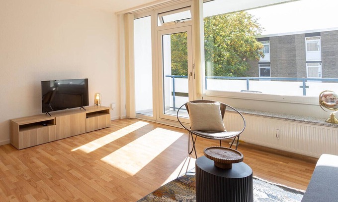 Erkrath Apartamento | Met01 - Monteurwohnung mit Balkon in Erkrath-hochdahl, 70 qm, 2 Schlafzimmer, 1 Wohnzimmer, Max. 4 Personen