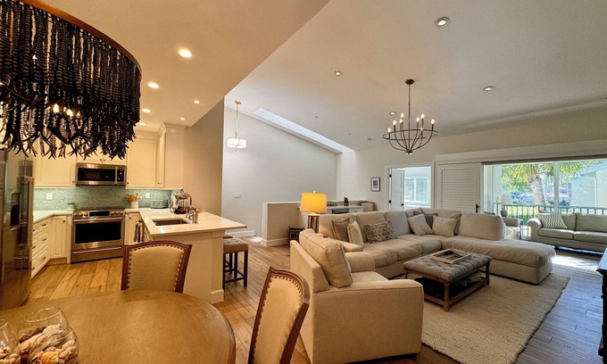 Pelican Bay Condominio | Glencove: comunidad de condominios de Low Rise en Pelican Bay